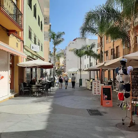San Pedro Family شقة